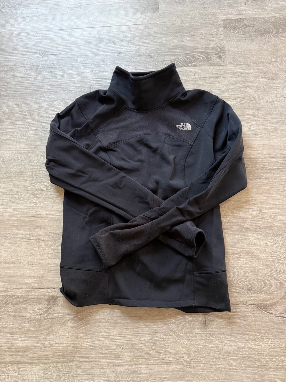The North Face Women’s Black Turtleneck Fleece Pullover